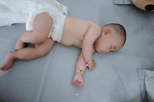 长宁宝宝不吃饭什么原因